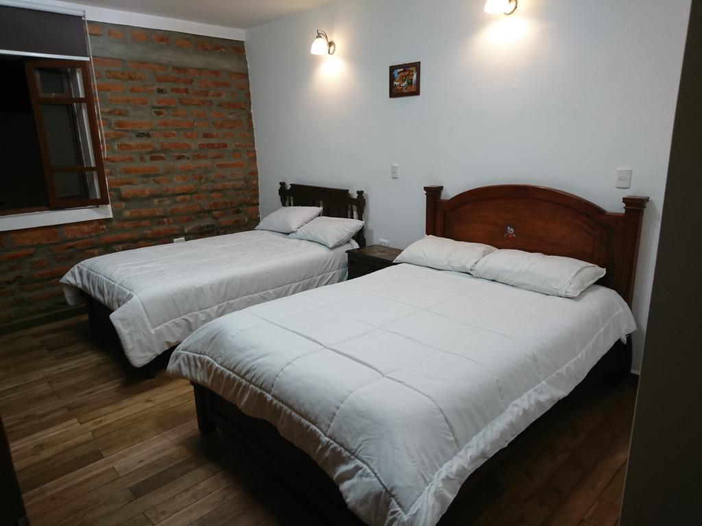 Apartamentos Colonial Home キト エクステリア 写真