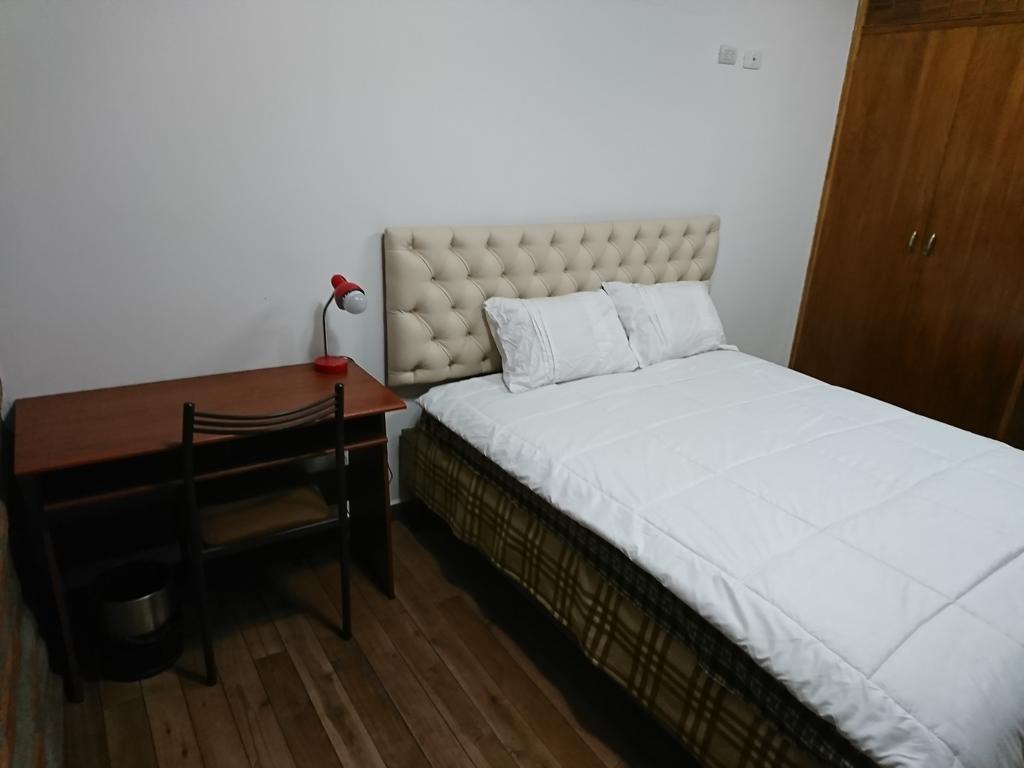 Apartamentos Colonial Home キト エクステリア 写真