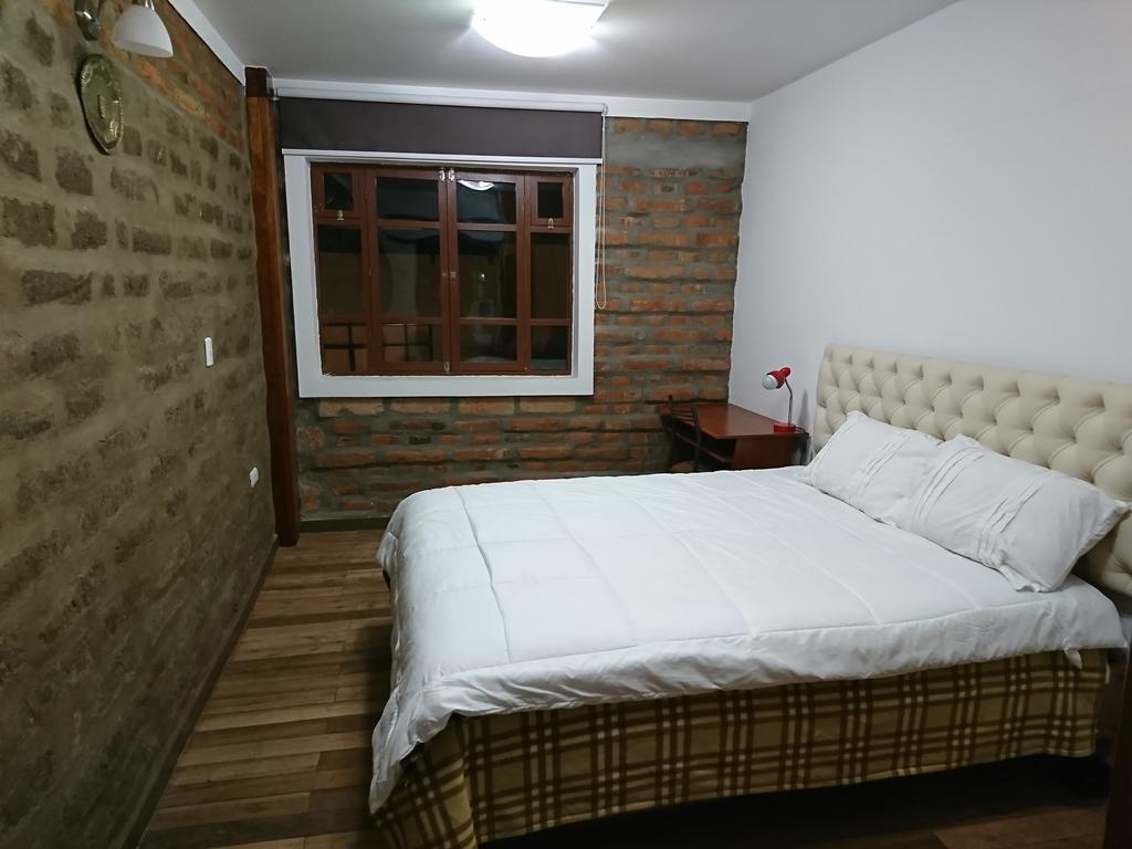 Apartamentos Colonial Home キト エクステリア 写真