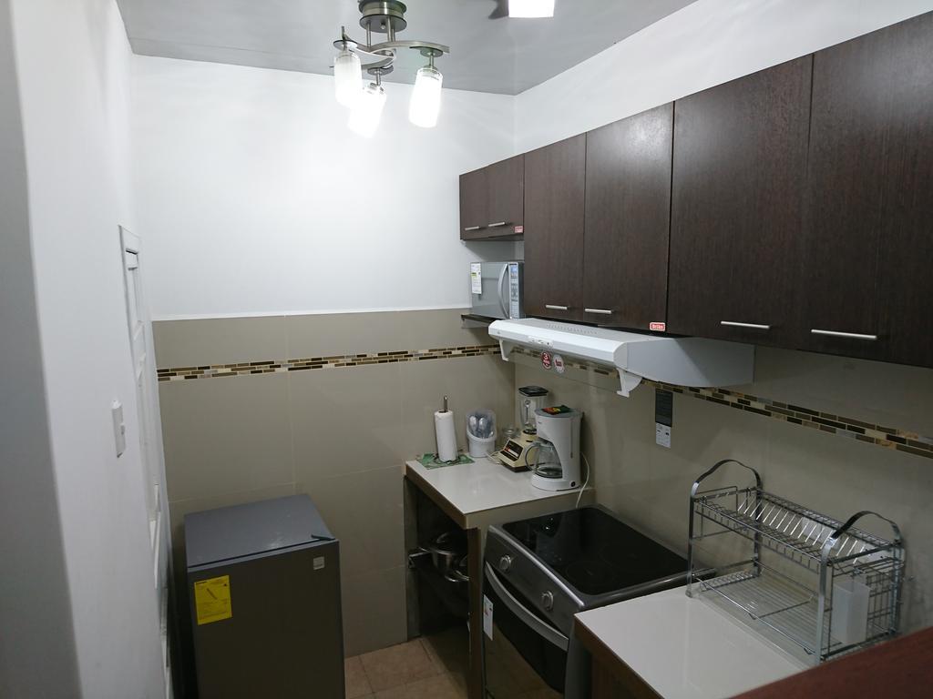 Apartamentos Colonial Home キト エクステリア 写真